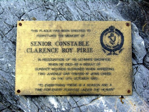 INSCRIPTION:<br /> This plaque has been erected to perpetuate the memory of Senior Constable Clarence Roy PIRIE in recognition of his ultimate sacrifice when he died as a result of gunshot wounds sustained when arresting two juvenile car thieves at Jews Creek on the 13th October 1960.<br /> "to everything there is a season and a time for every purpose under the heaven"