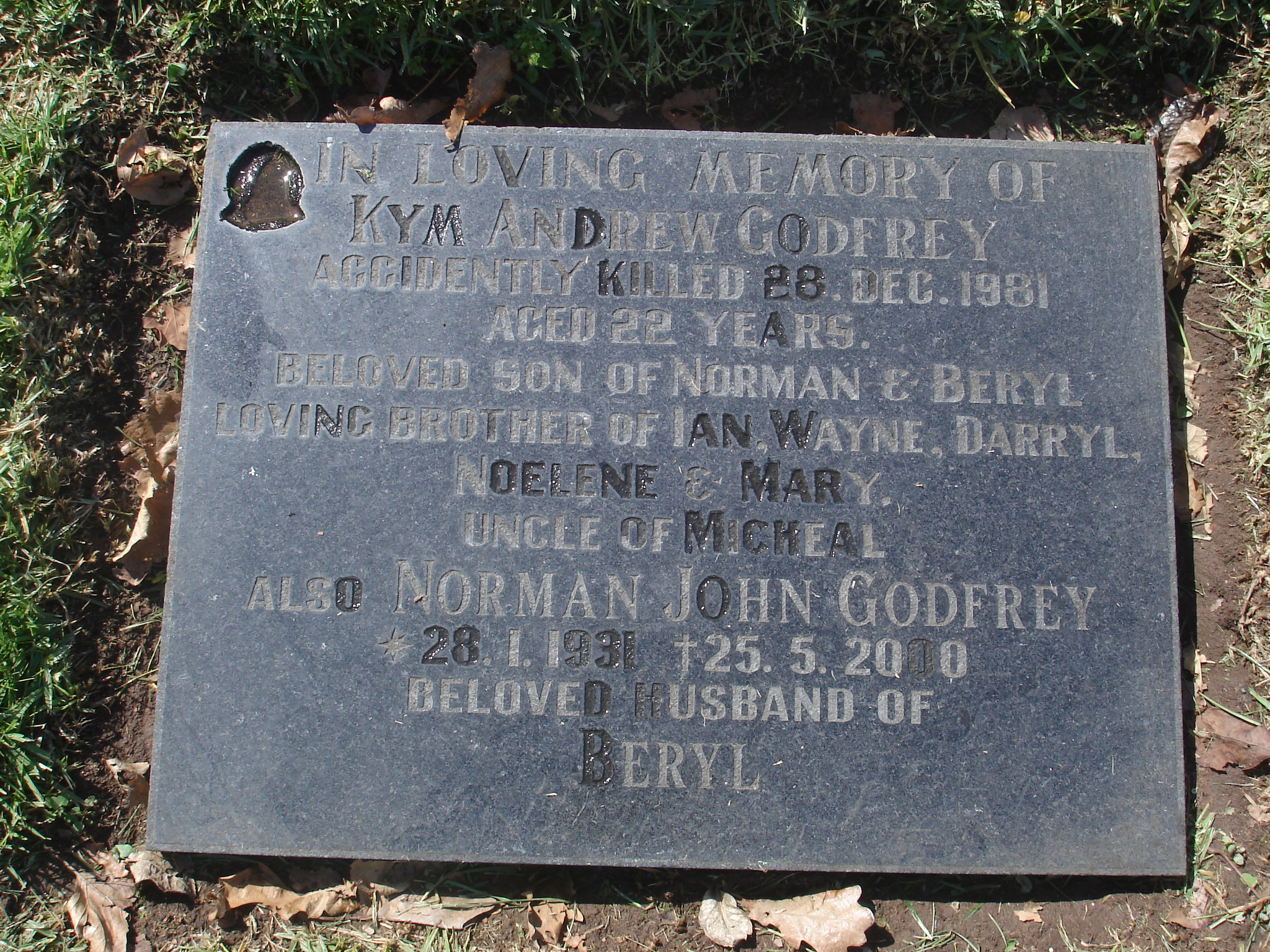 Kym Andrew GODFREY - grave stone