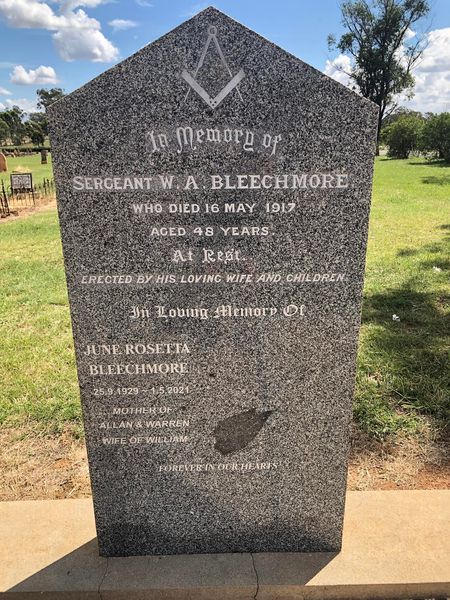 William Albert BLEECHMORE - Grave