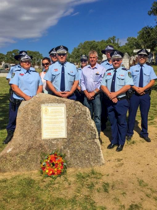 Paying tribute: Senior Oxley police, along with officers from Kootingal, Walcha, Nowendoc and Tamworth, pictured with Tamworth councillor Phil Betts.<br />